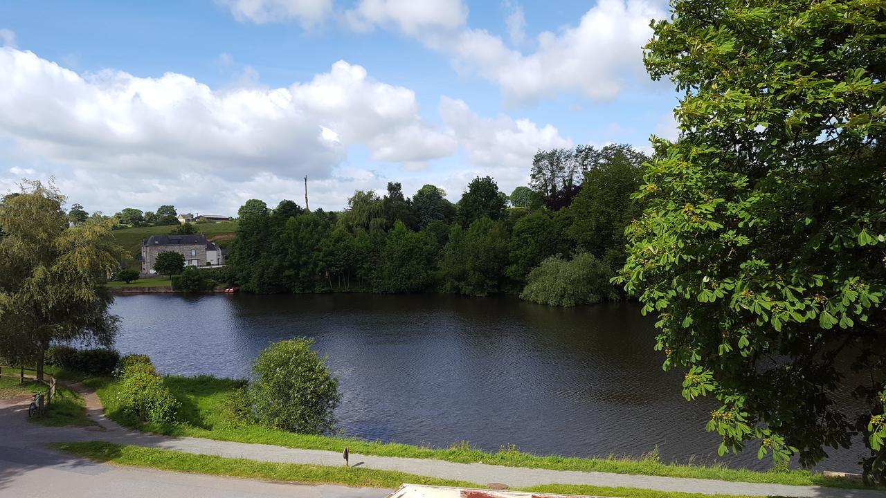 Hotel Restaurant Beau Rivage Mayenne Bagian luar foto